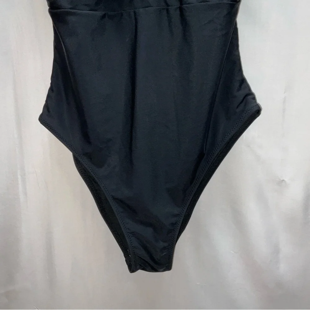 NWT Women’s Cici Bird‎ One Piece Cutout Ruffled Swimsuit Black - Small